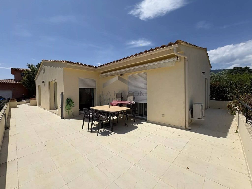 Maison à vendre, 111m², Porto-Vecchio