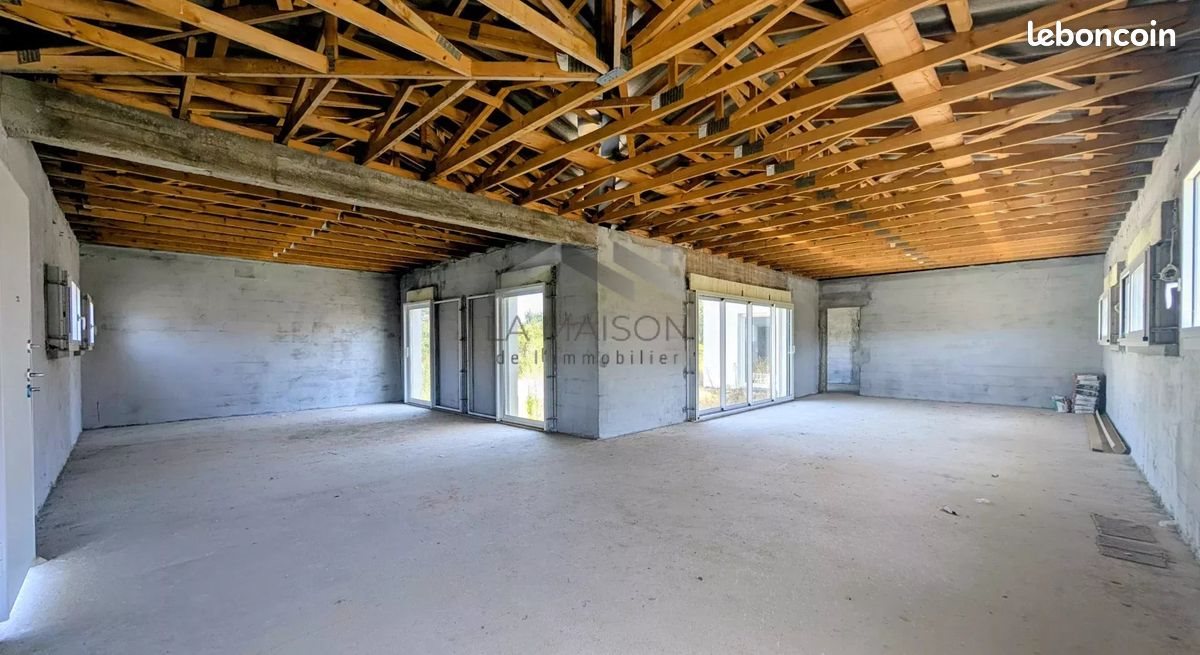 Maison à vendre, 97m², Figari