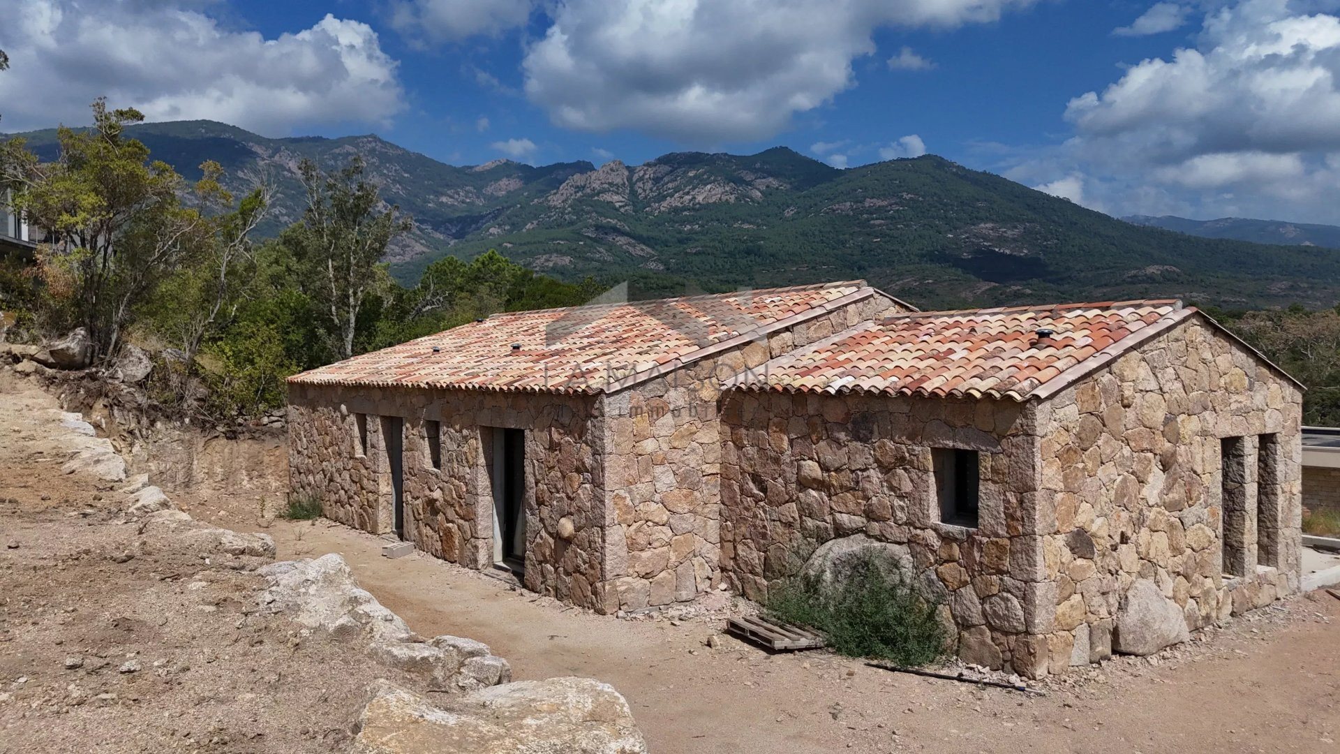 Maison à vendre, 137m², Sotta