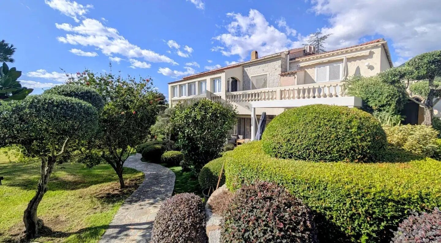 Maison à vendre, 287m², Porto-Vecchio