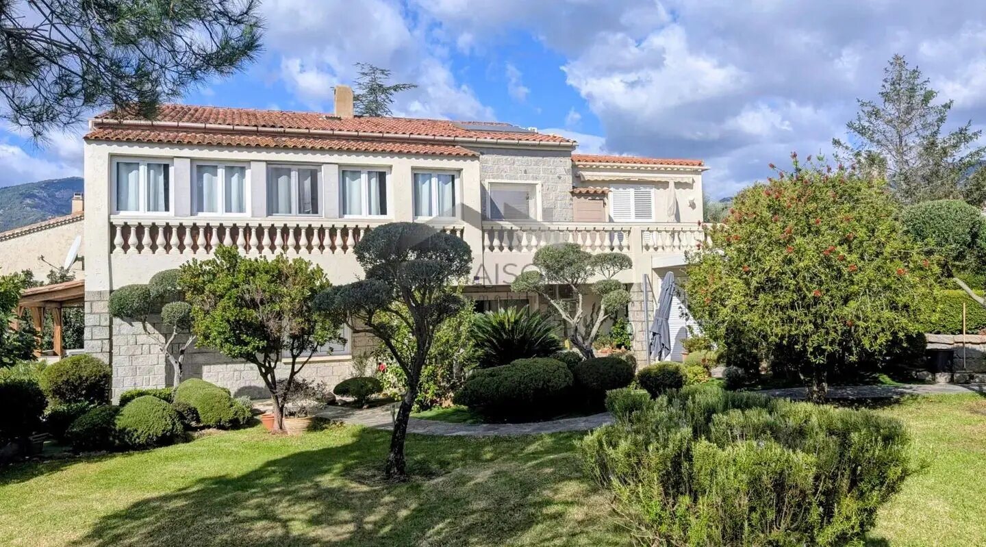 Maison à vendre, 287m², Porto-Vecchio