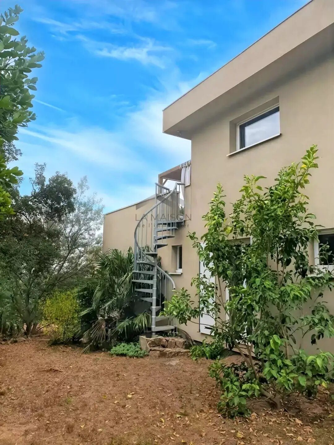 Maison à vendre, 137m², Sainte-Lucie de Porto-Vecchio