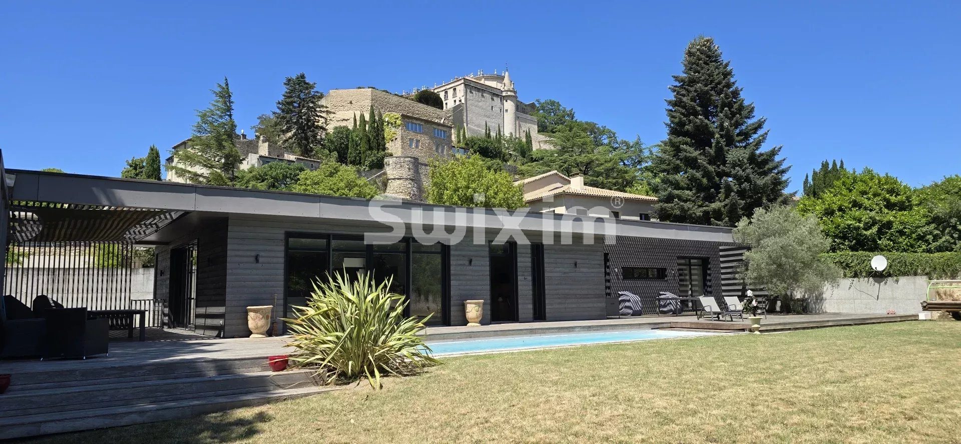 Maison à vendre, 220m², Grignan