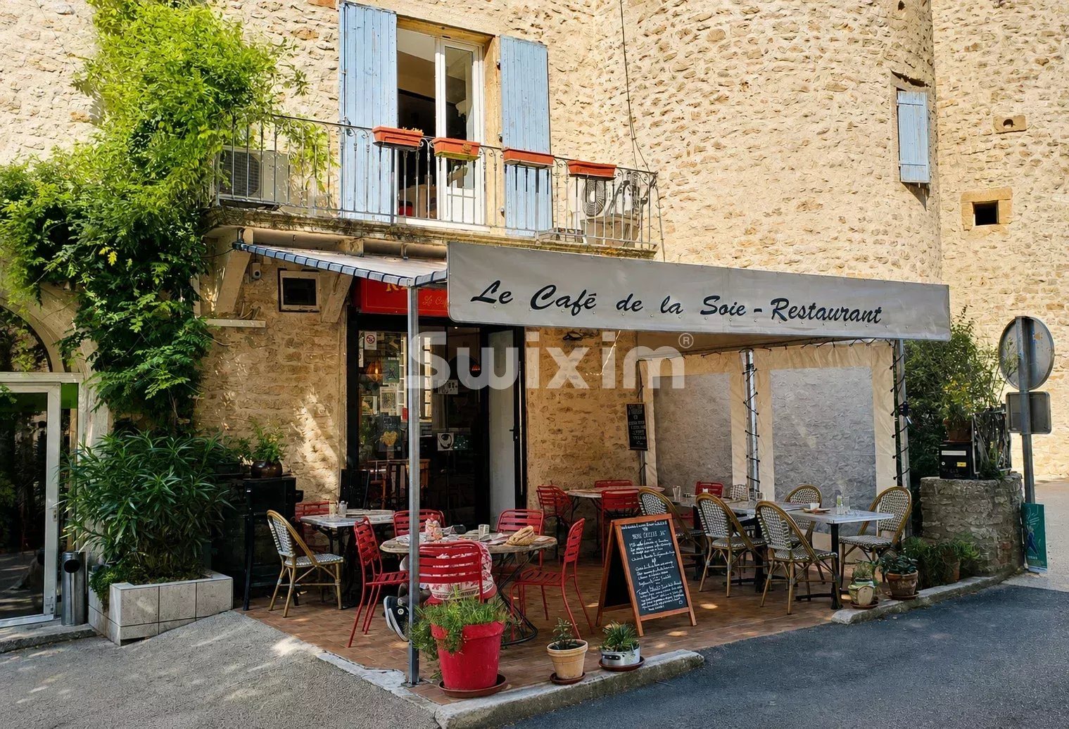 Maison à vendre, 230m², Taulignan