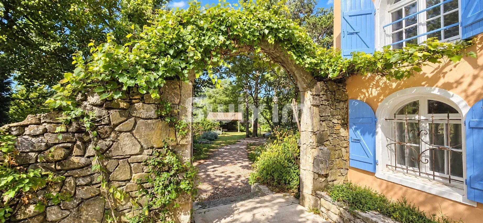 Maison à vendre, 305m², Dieulefit