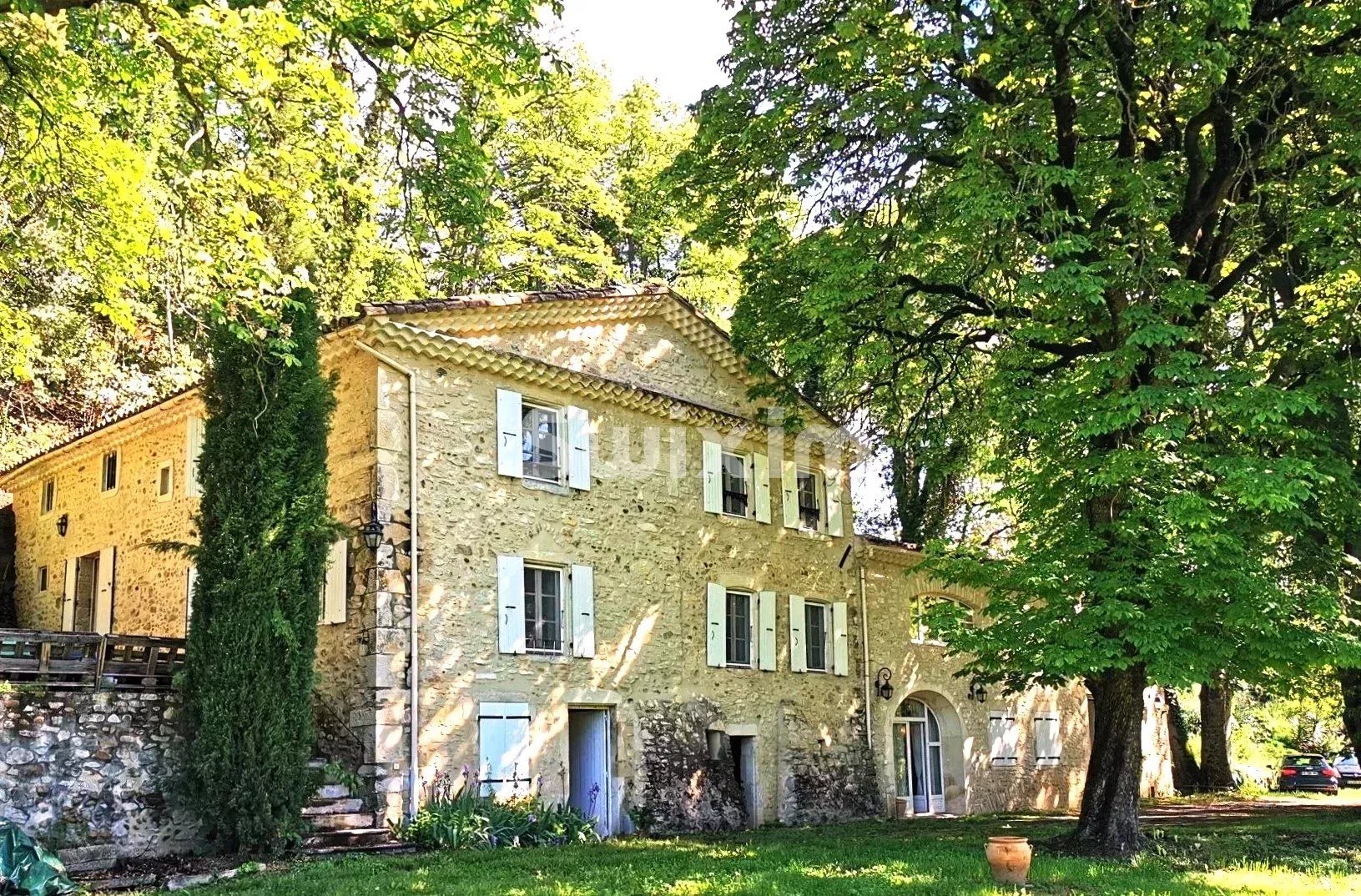 Maison à vendre, 256m², Montélimar