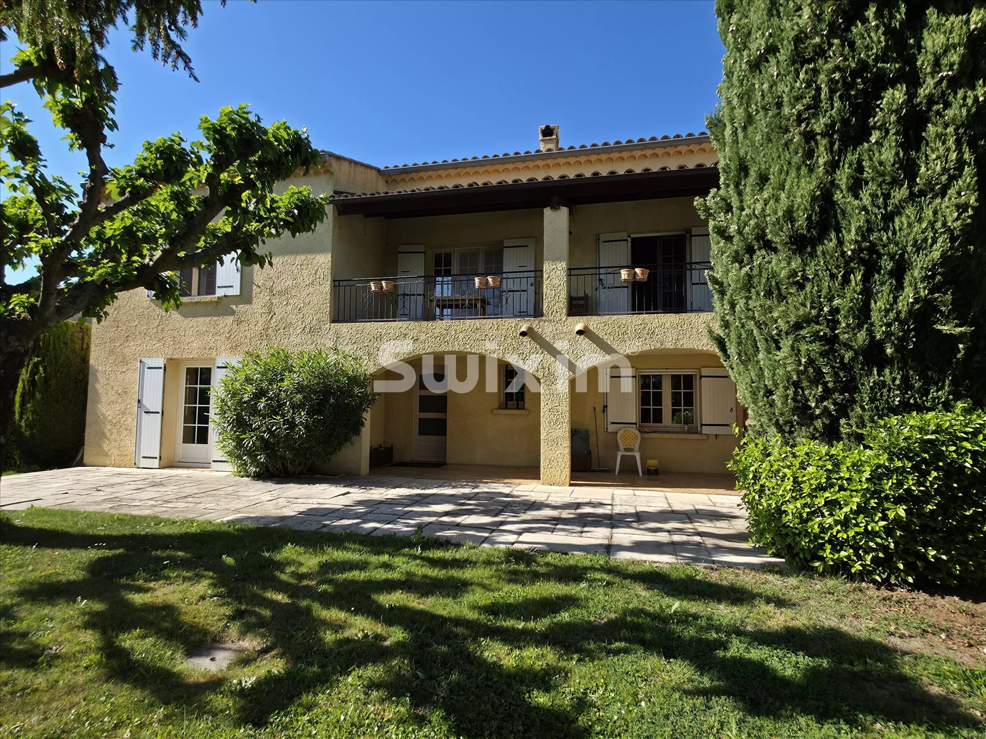 Maison à vendre, 196m², Grignan