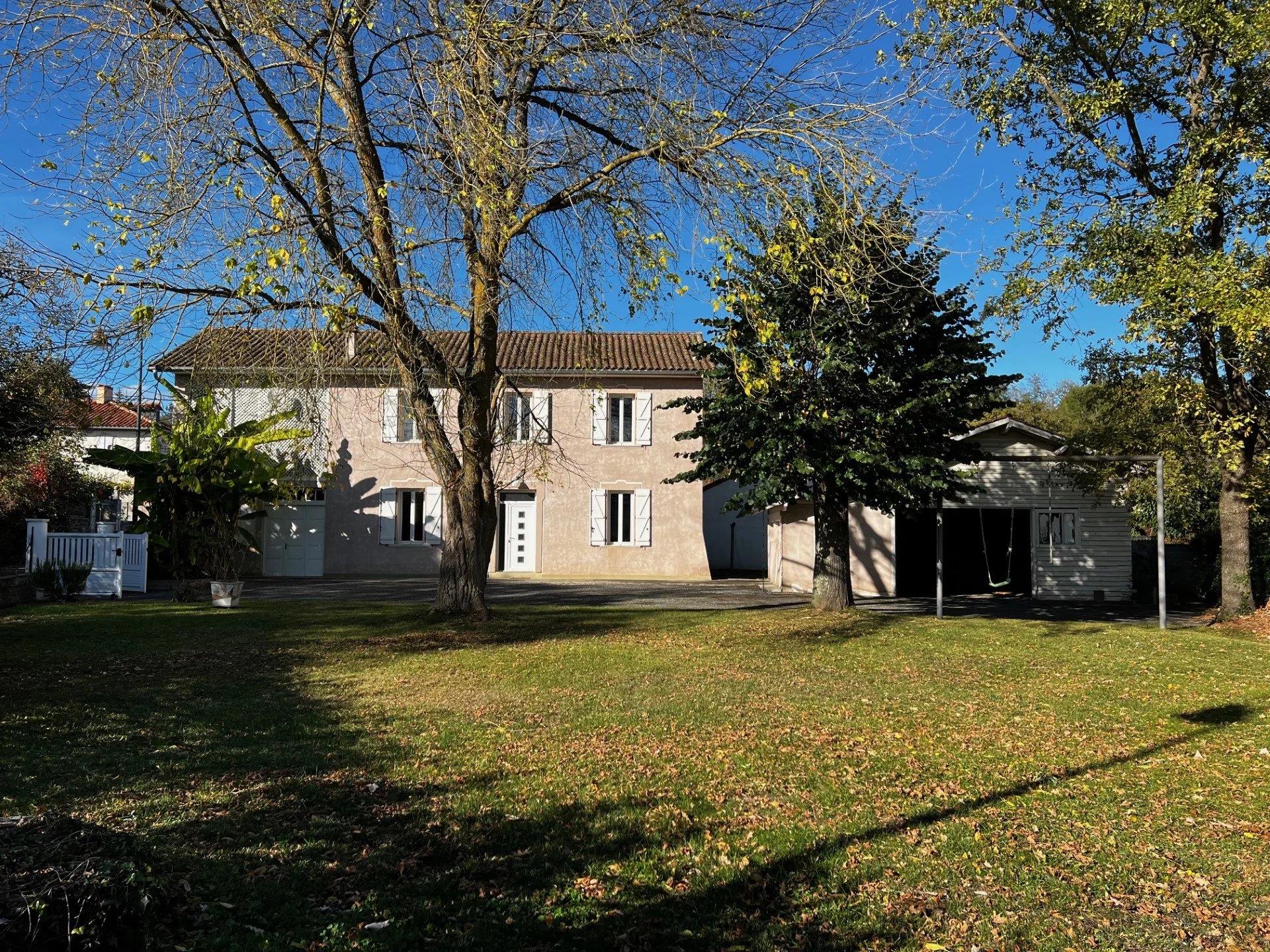 Maison à vendre, 119m², Villeneuve-de-Rivière