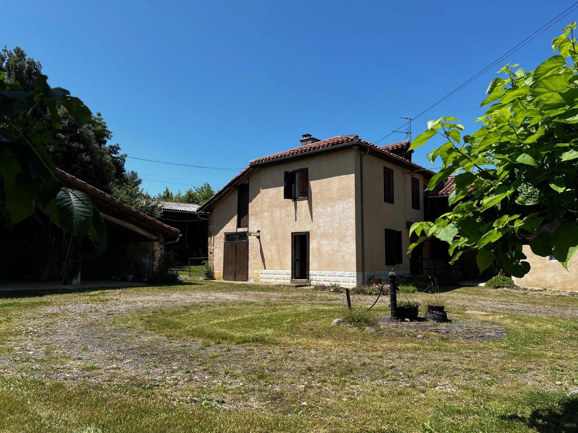 Maison à vendre, 92m², Castelnau-Magnoac