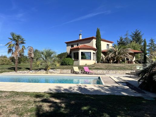 Maison 5 pièces 300 m² · à Boulogne-sur-Gesse · 300 m² · 525 000 €