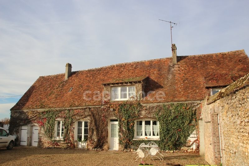 Maison à vendre, 130m², Saint-Victor-de-Buthon