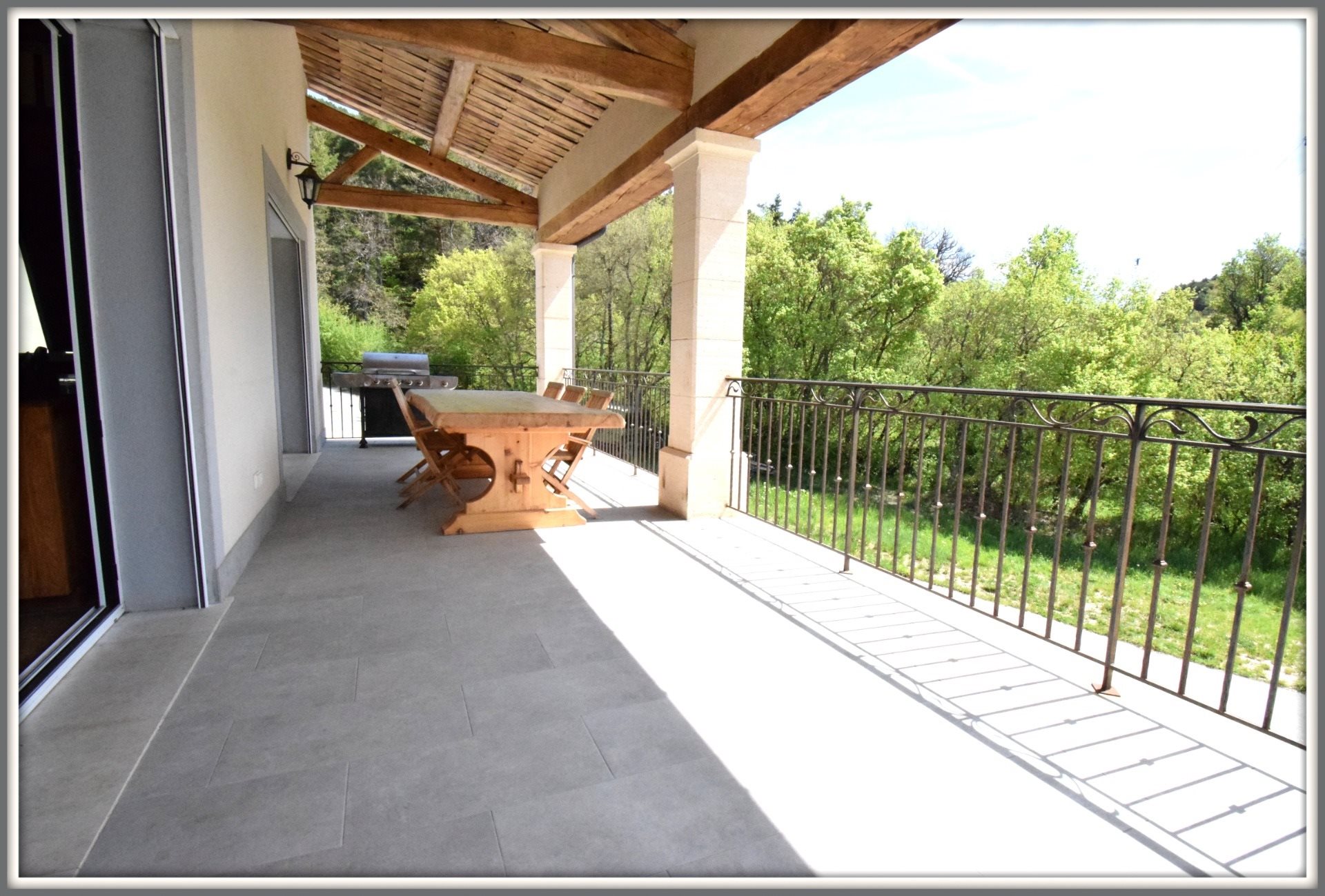 Maison à vendre, 220m², Peyroules
