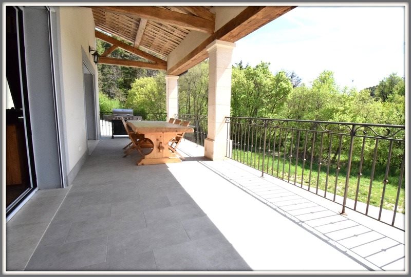 Maison à vendre, 220m², Peyroules