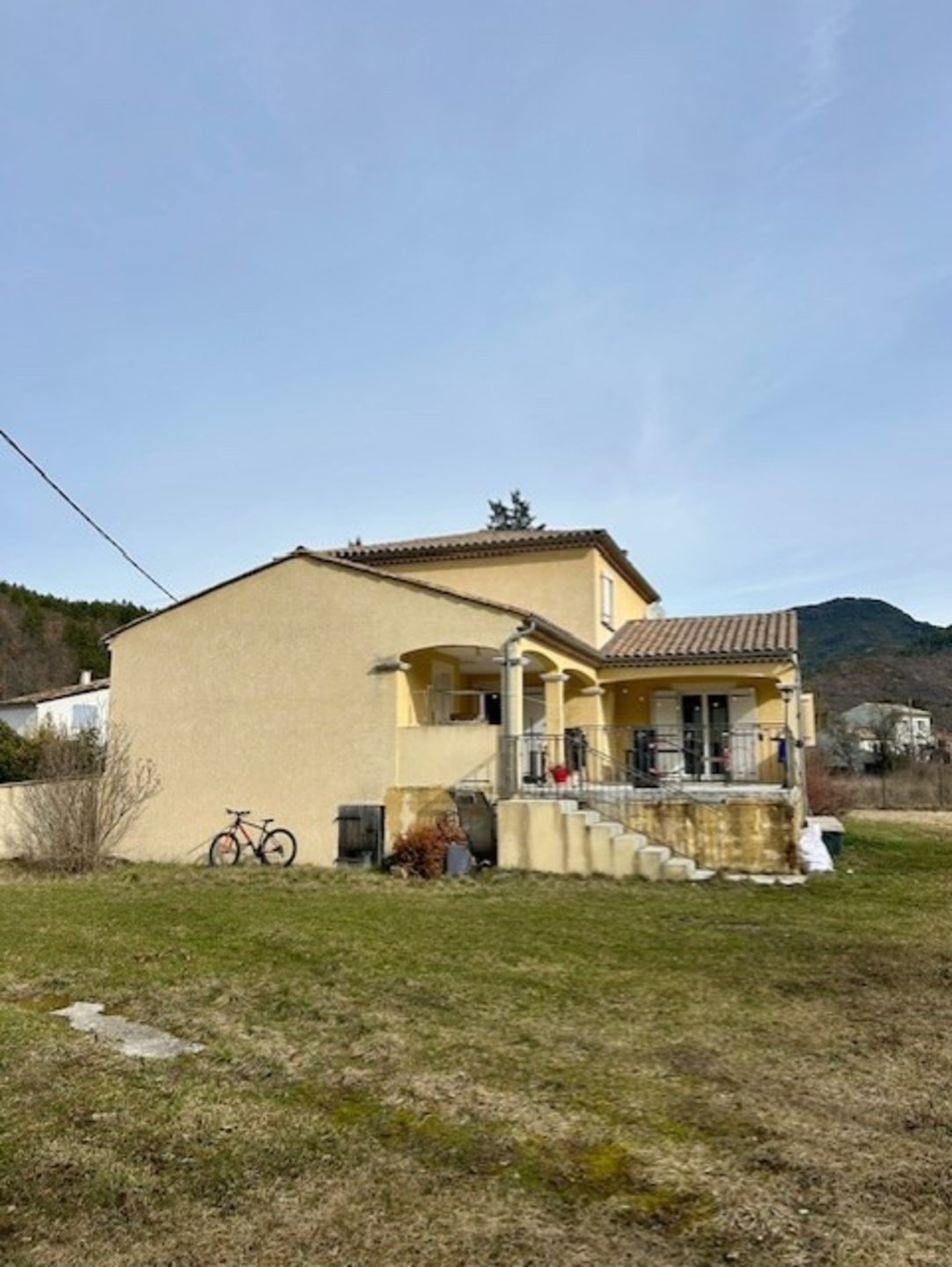 Maison à vendre, 150m², Castellane