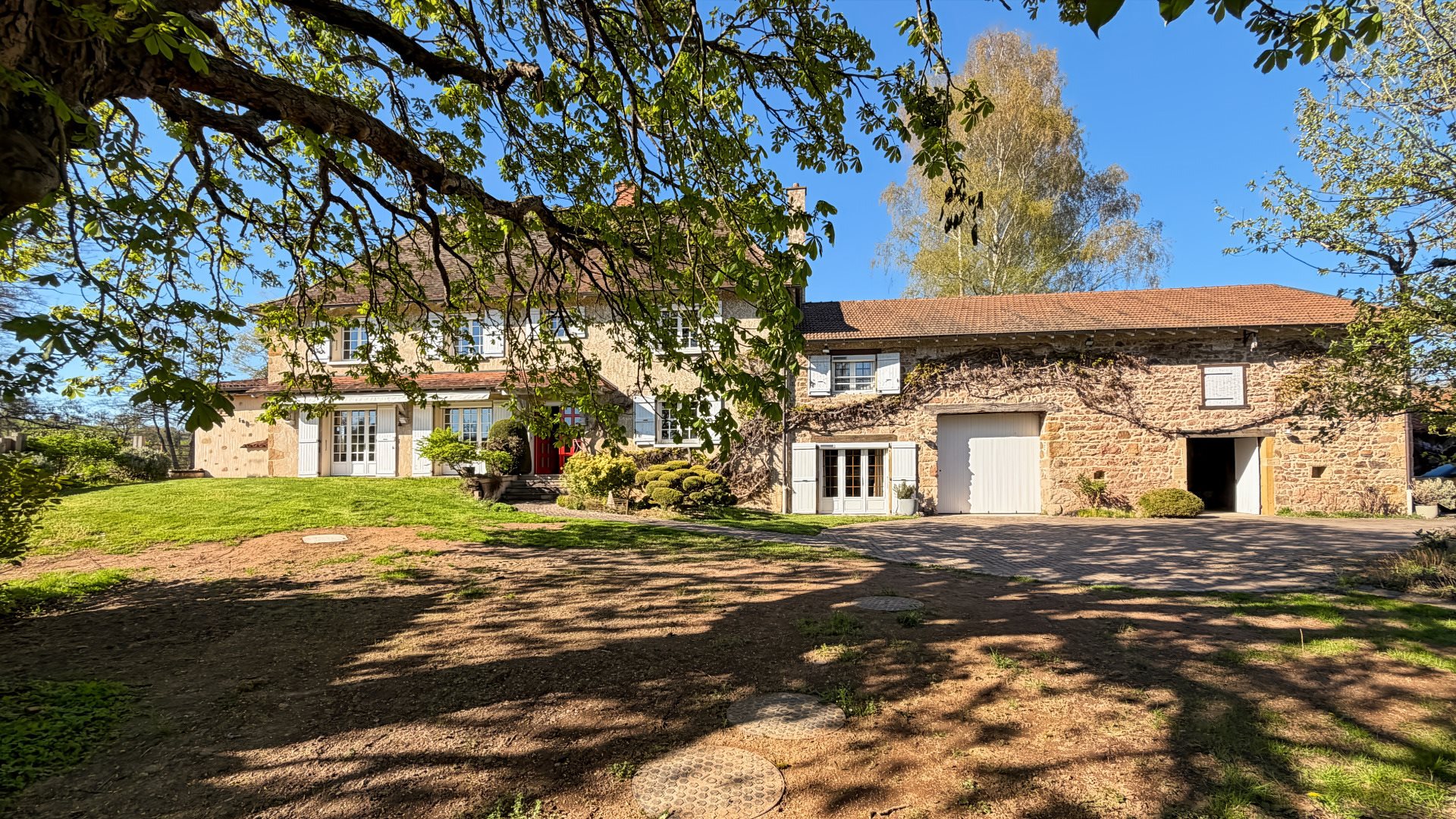 Maison à vendre, 346m², La Clayette