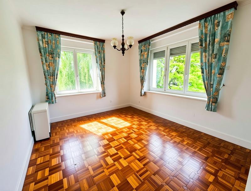 Maison à vendre, 195m², Châtel-sur-Moselle