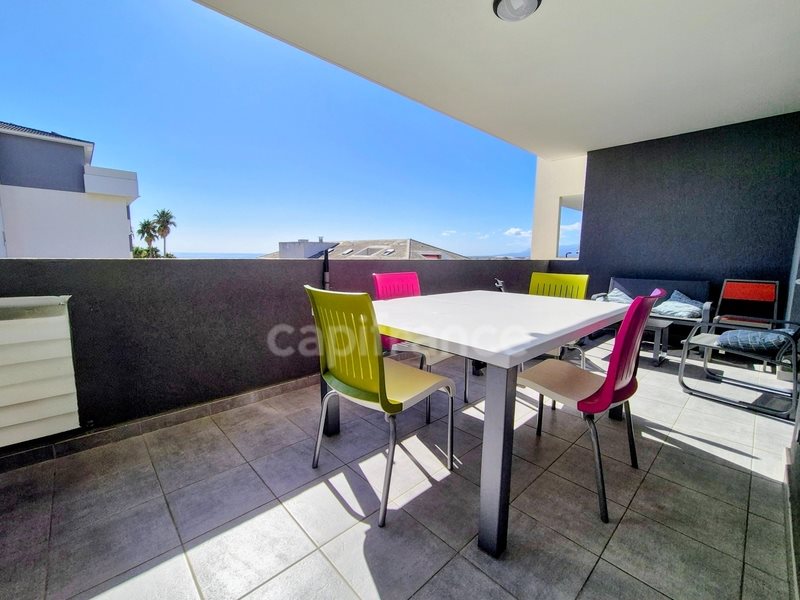 Appartement à vendre, 68m², Bastia