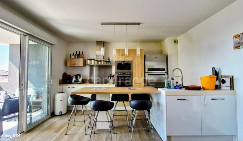 Appartement à vendre, 68m², Bastia