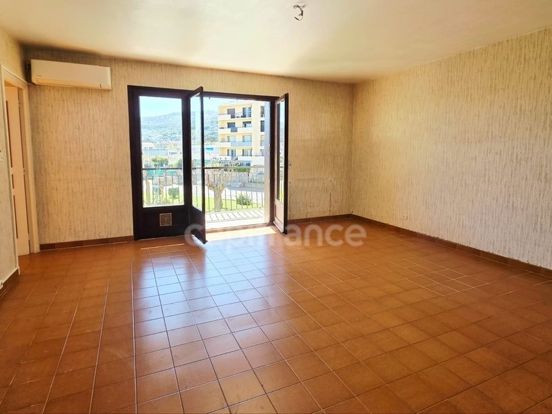 Appartement à vendre, 83m², Borgo
