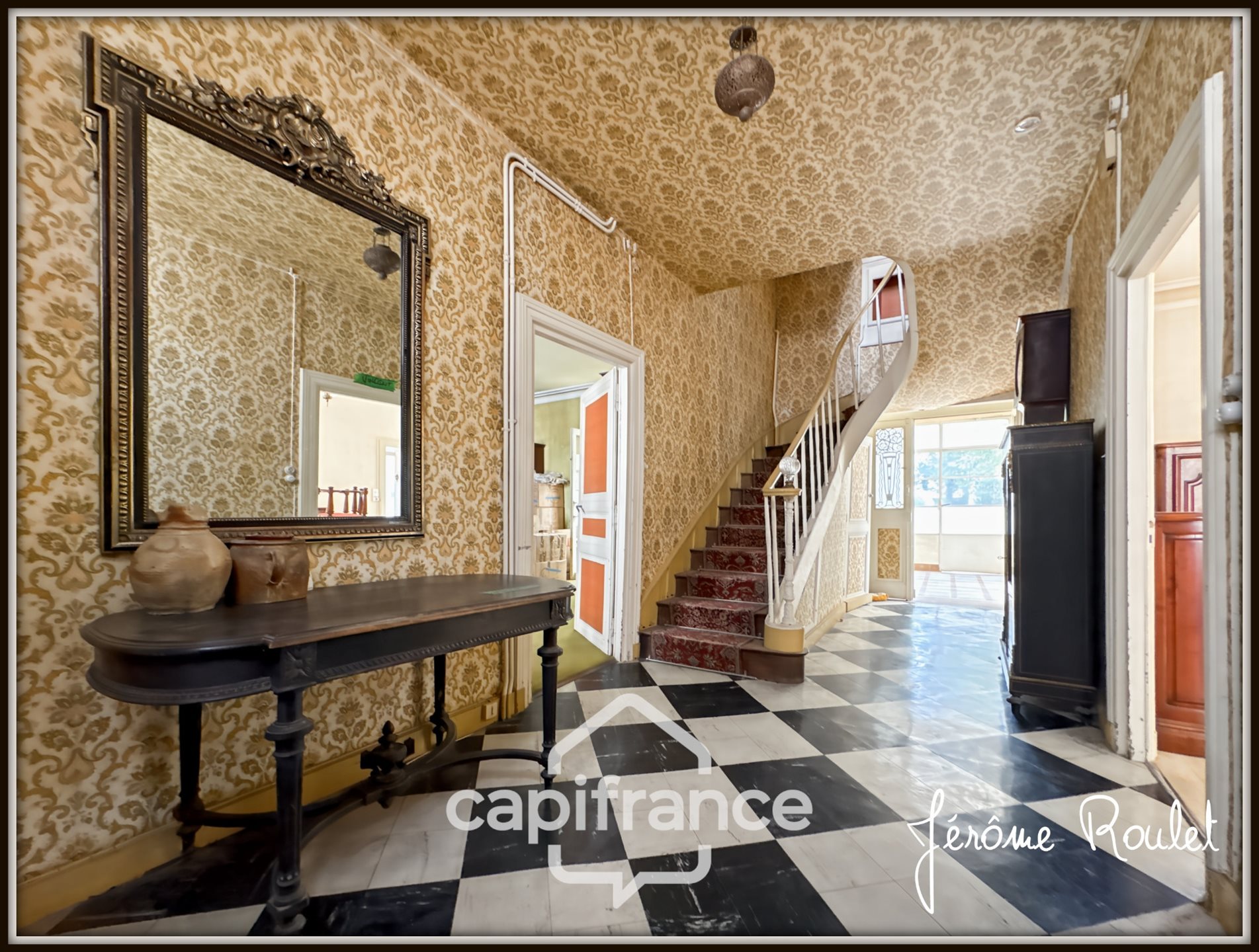 Maison à vendre, 305m², Neuville-de-Poitou