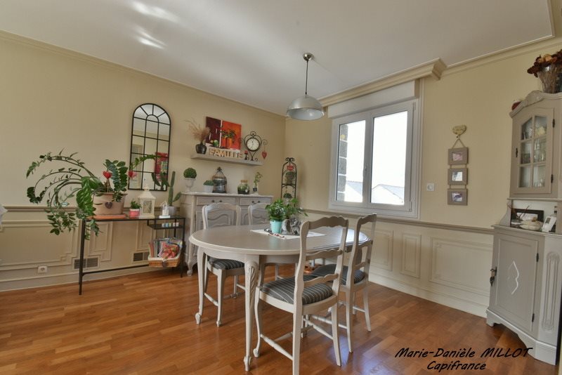 Maison à vendre, 109m², Bonchamp-lès-Laval