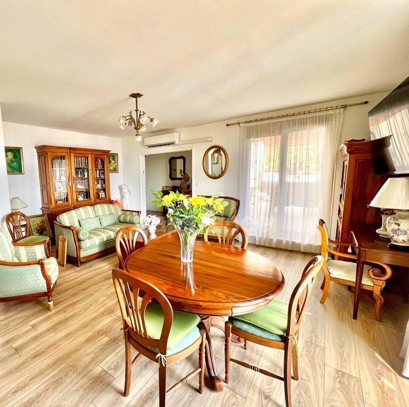 Appartement à vendre, 73m², San-Martino-di-Lota