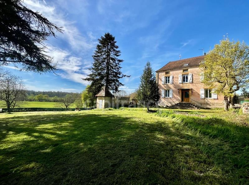 Maison à vendre, 217m², Saint-Pierre-la-Noaille