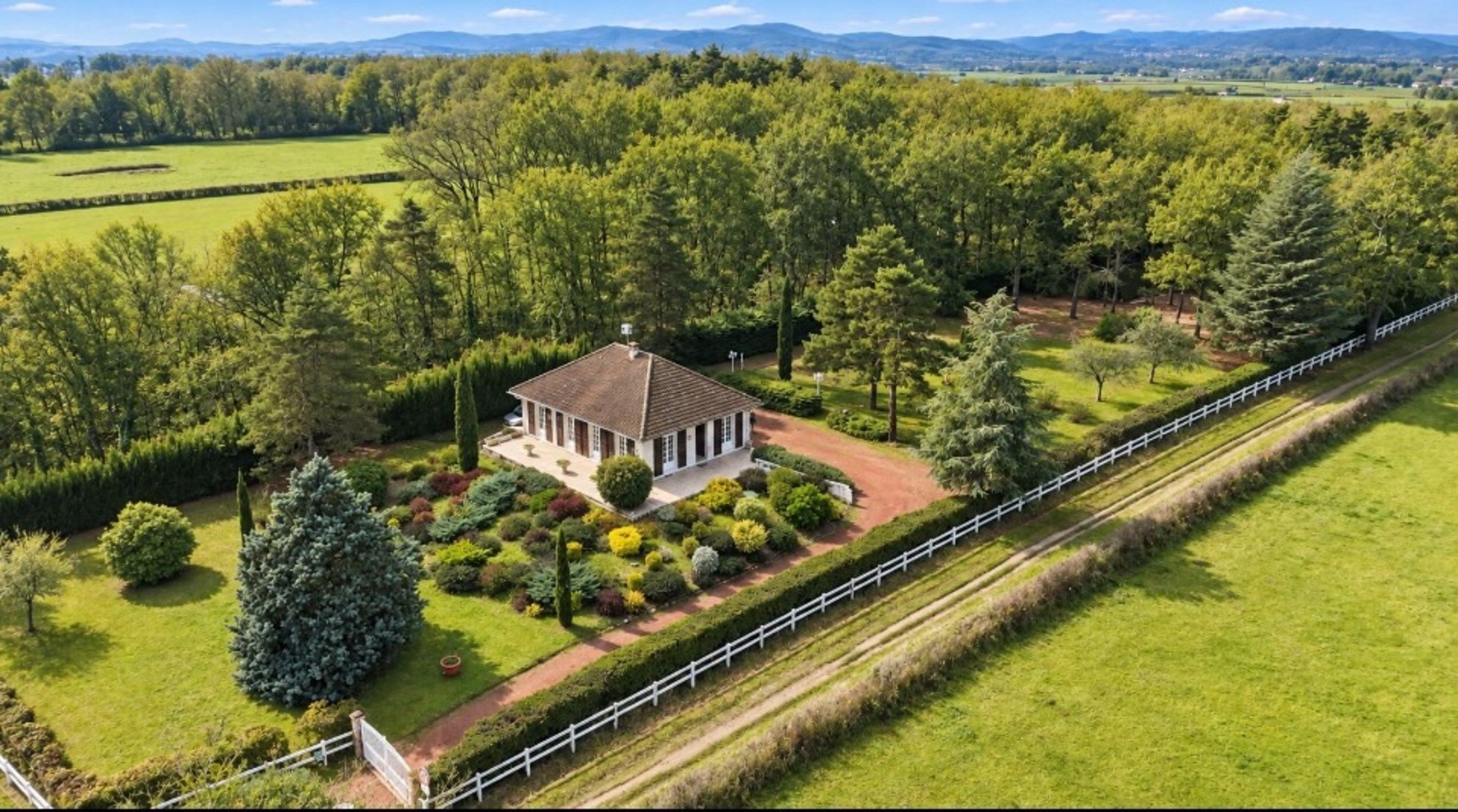 Maison à vendre, 130m², Ouches