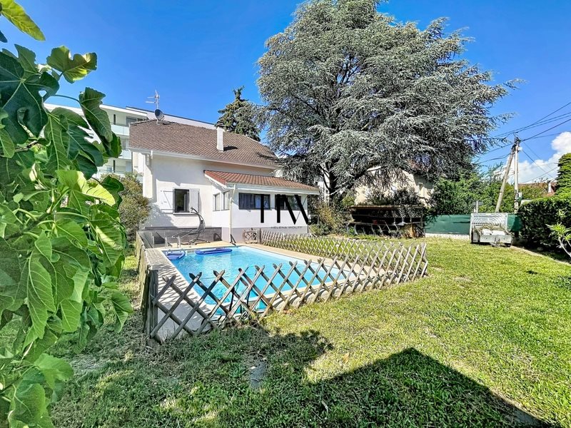 Maison à vendre, 140m², Annemasse