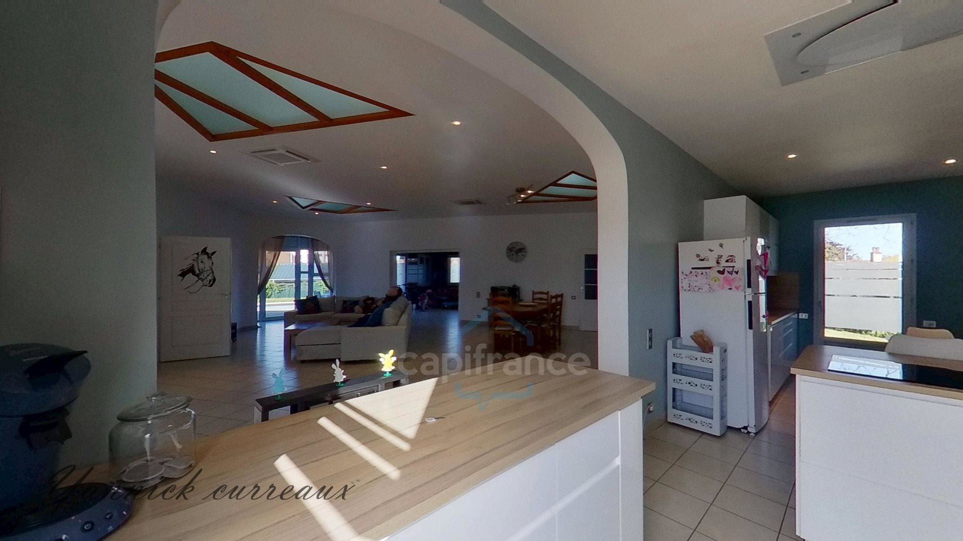 Maison à vendre, 230m², Tavaux