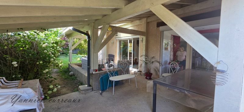 Maison à vendre, 190m², Abergement-la-Ronce