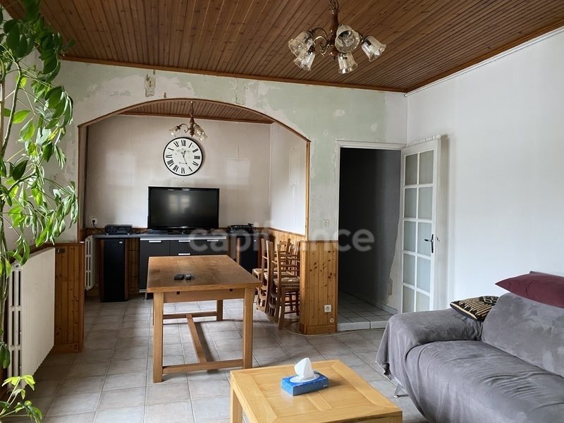 Maison à vendre, 90m², Saint-Varent