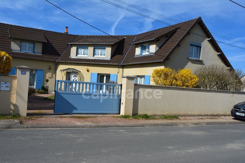 Maison à vendre, 262m², Cuffy