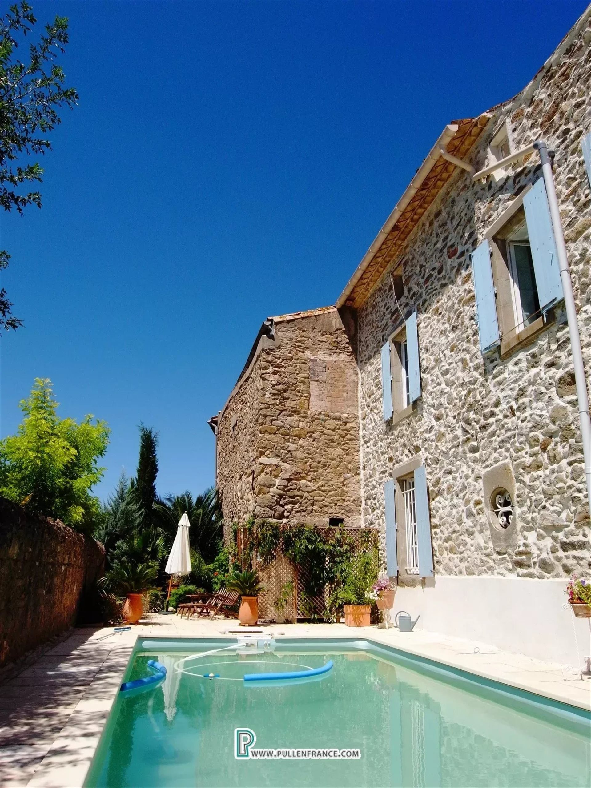 Maison à vendre, 262m², Pouzols-Minervois