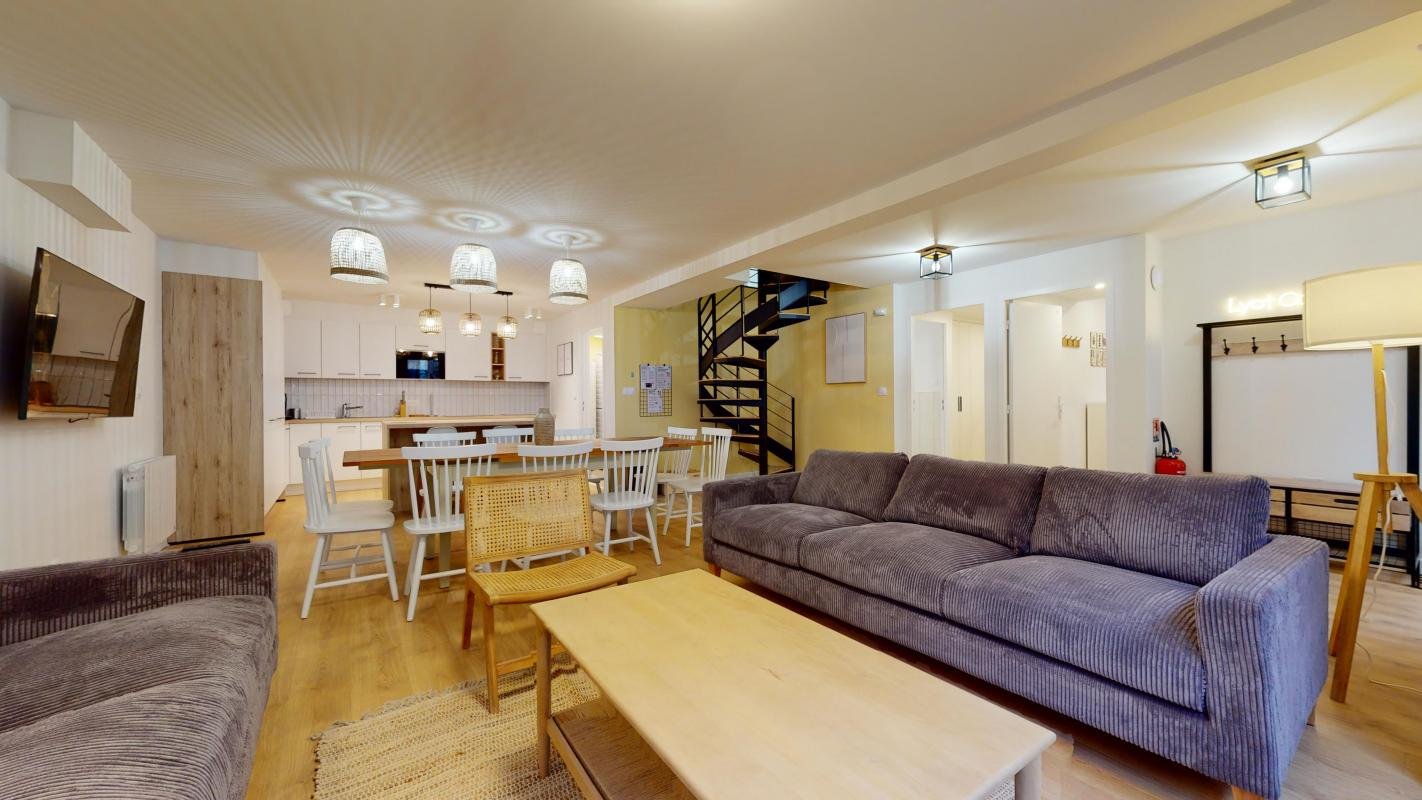 Appartement à louer, 337m², Lyon 3ème
