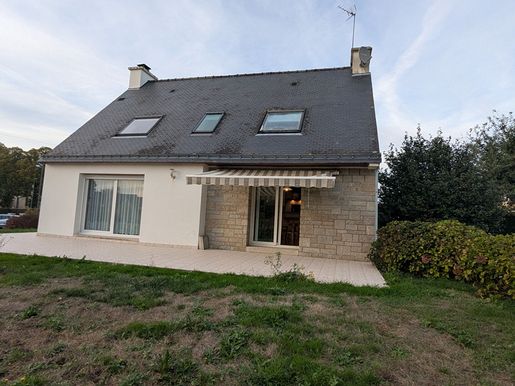 Maison 7 pièces 125 m² · à Guéhenno · 125 m² · 292 600 €