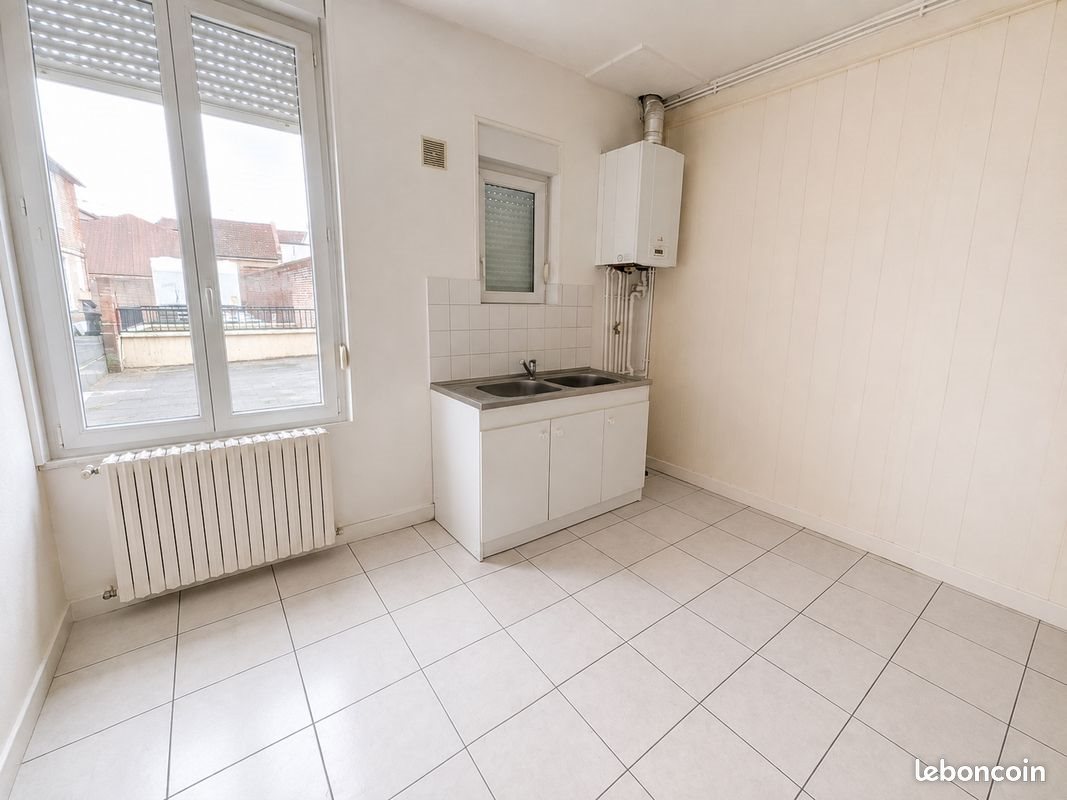 Appartement à louer, 64m², Saint-Quentin