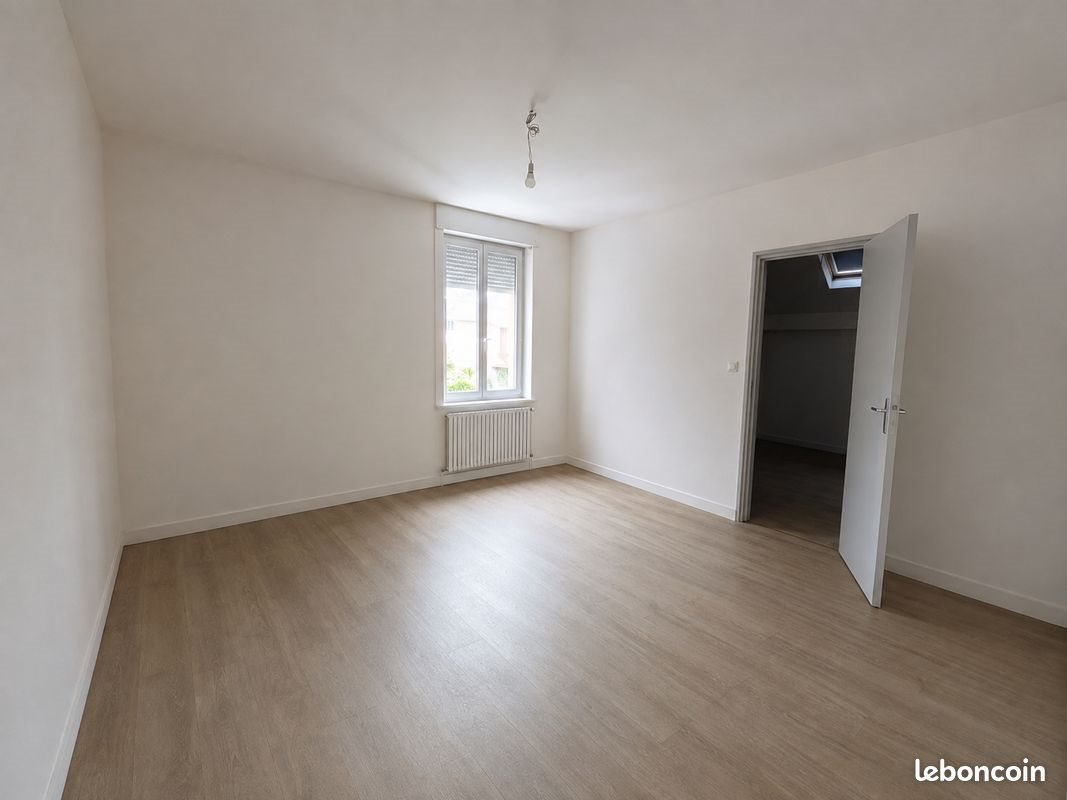 Appartement à louer, 64m², Saint-Quentin