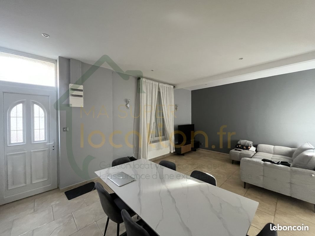 Maison à louer, 111m², Saint-Quentin