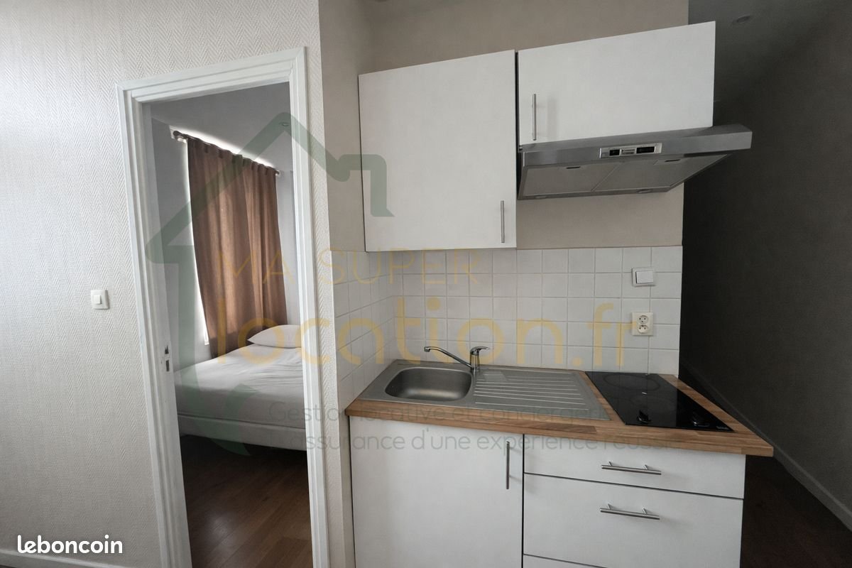 Appartement à louer, 25m², Saint-Quentin