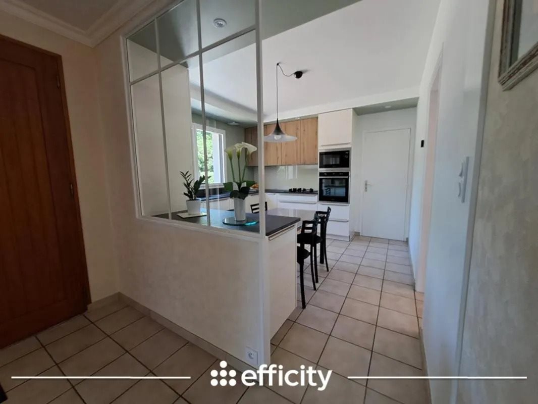 Maison à vendre, 123m², Peumérit