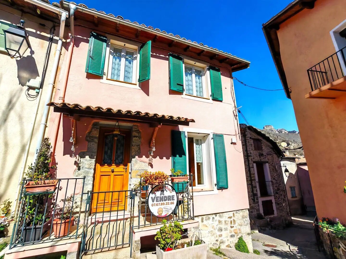 Maison à vendre, 77m², Utelle