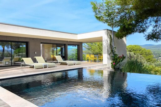 Maison 8 pièces 214 m² · au Beausset · 214 m² · 1 590 000 €