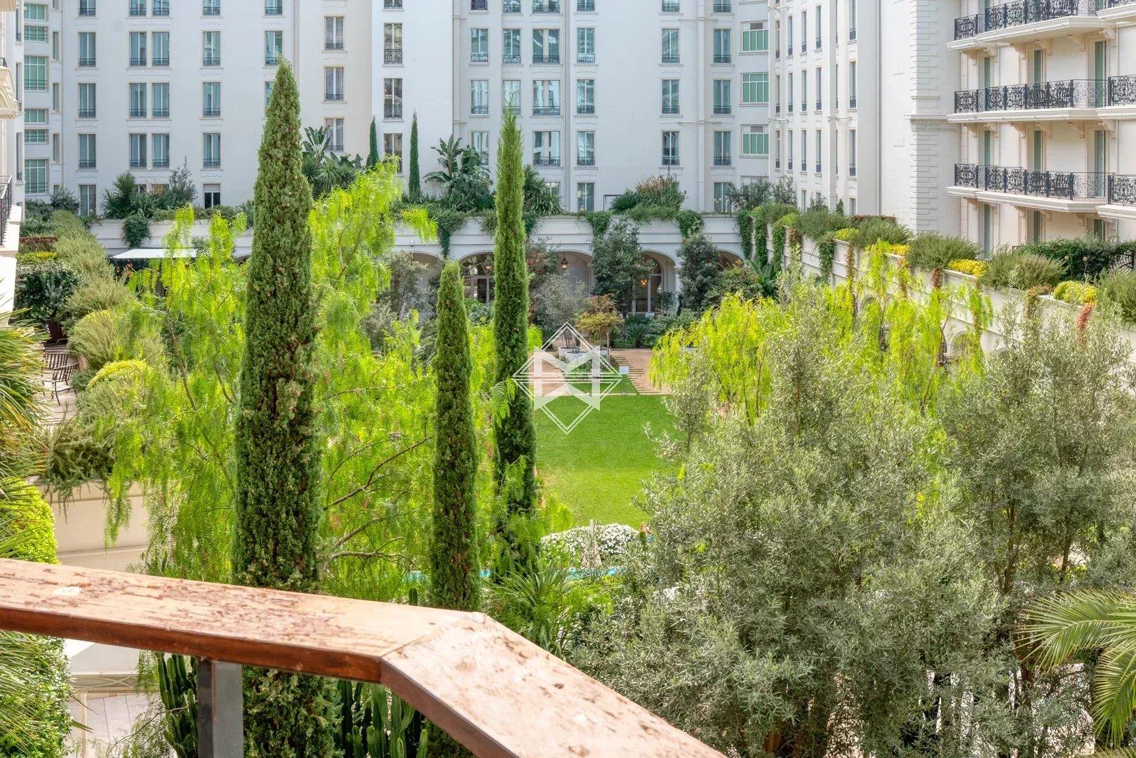 Appartement à louer, 58m², Cannes