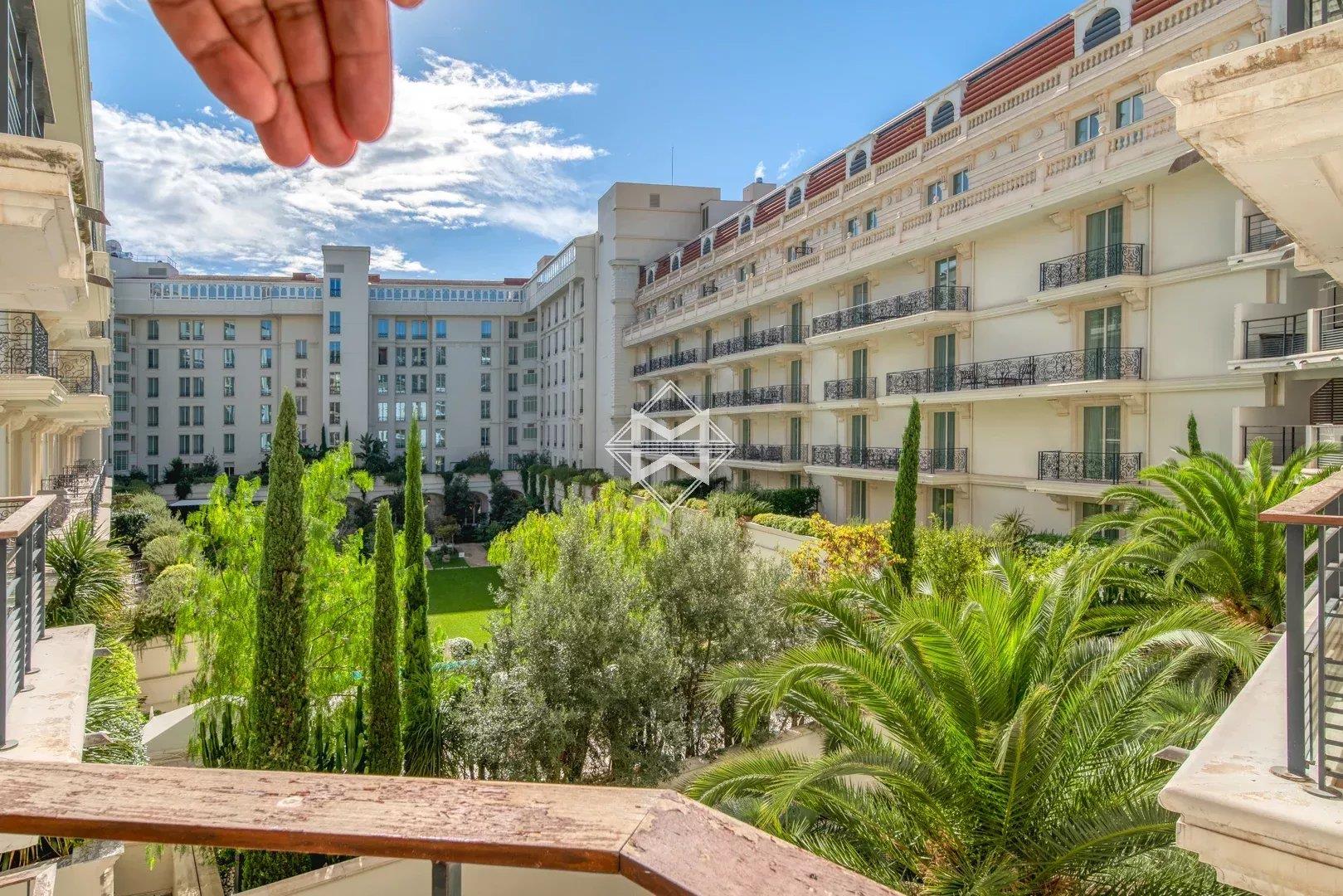 Appartement à louer, 58m², Cannes