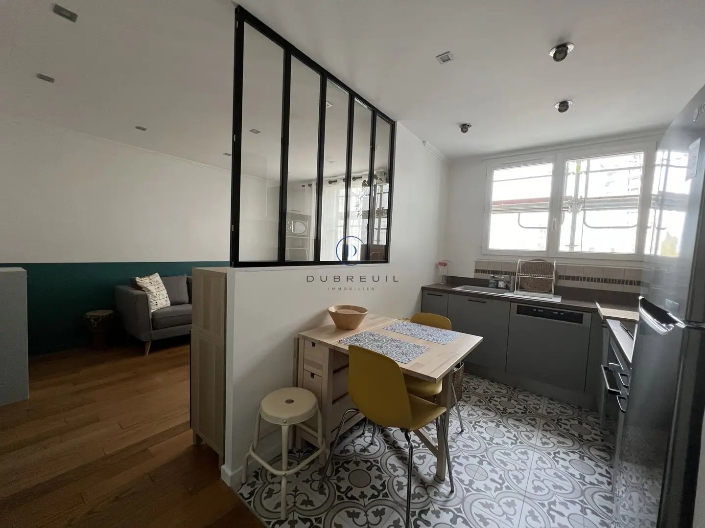 Appartement à louer, 43m², Courbevoie