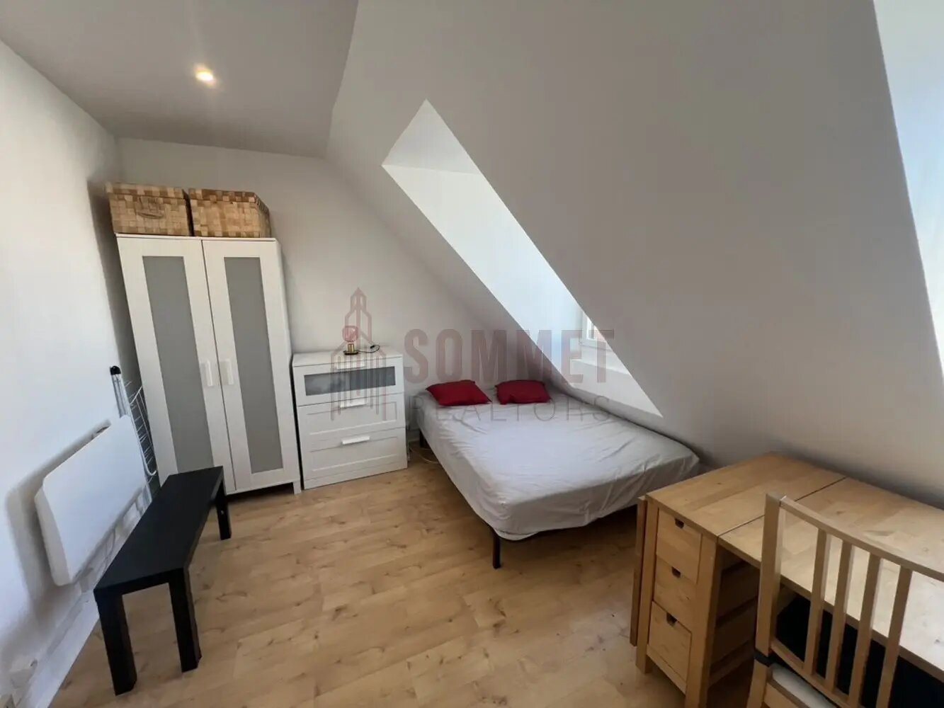 Appartement à louer, 13m², Paris 8ème