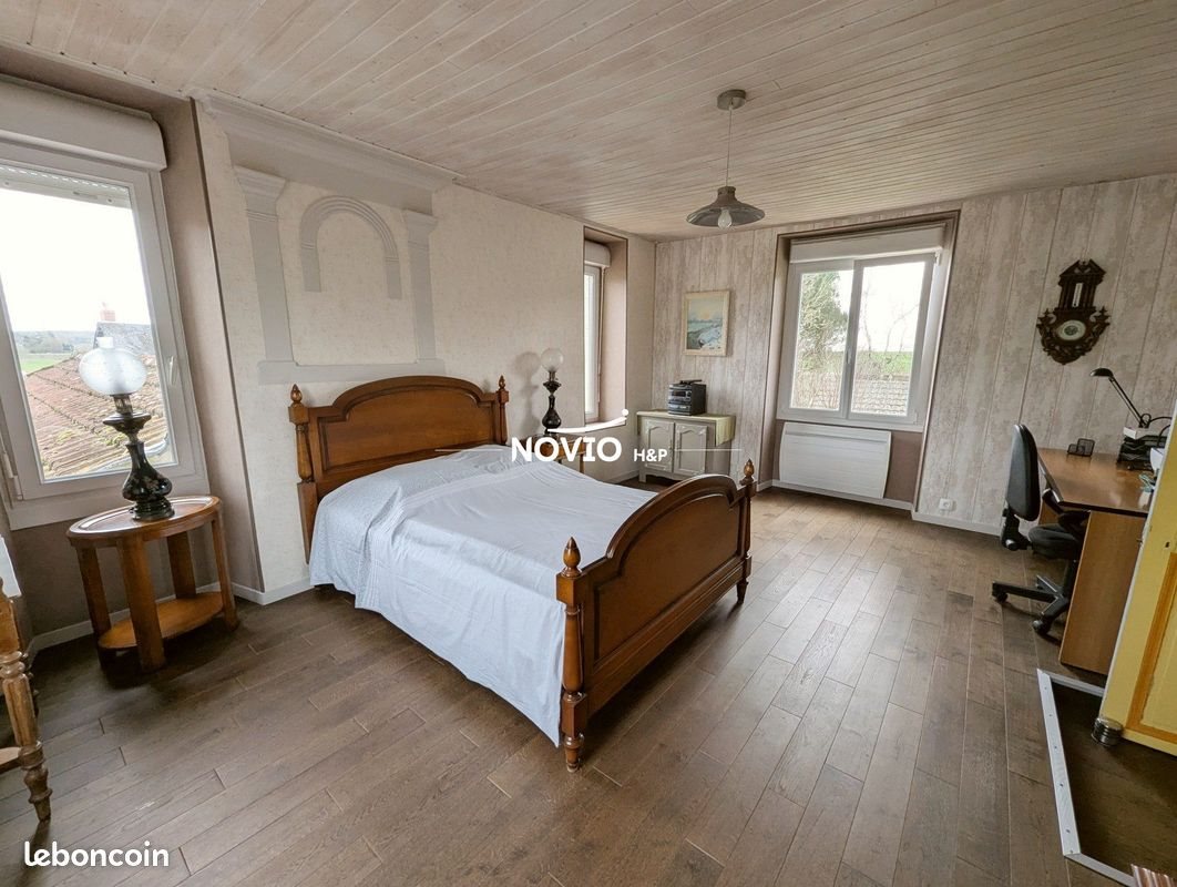 Maison à vendre, 190m², Saint-Genest-d'Ambière