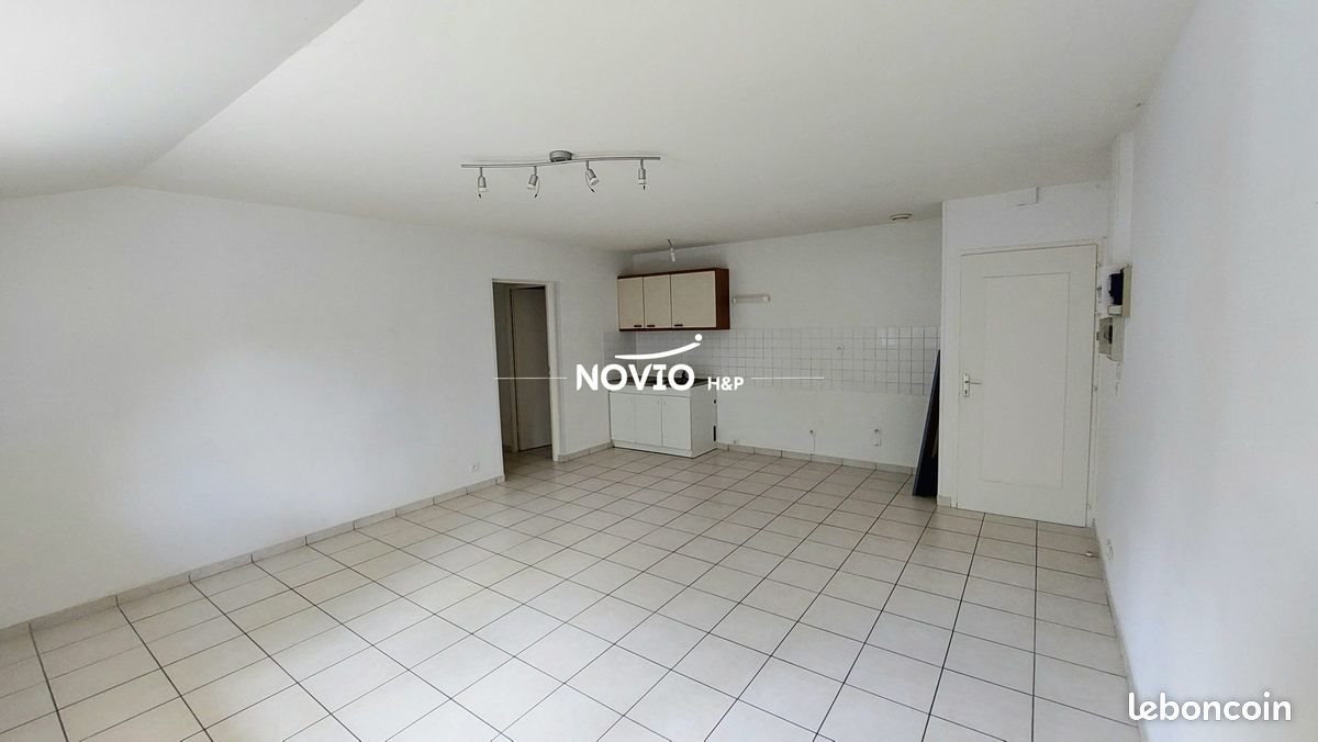 Appartement à louer, 65m², Montamisé
