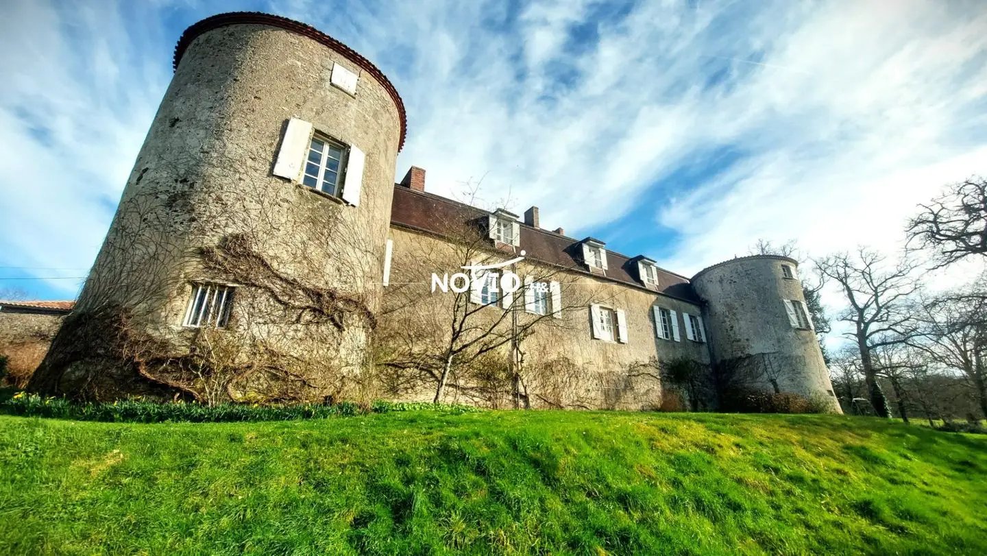 Maison à vendre, 600m², Confolens